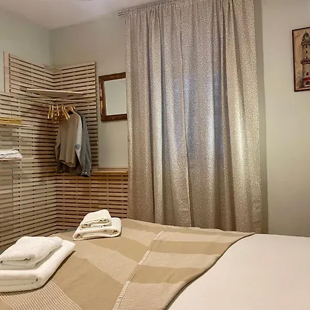 Central Old Town Apartman